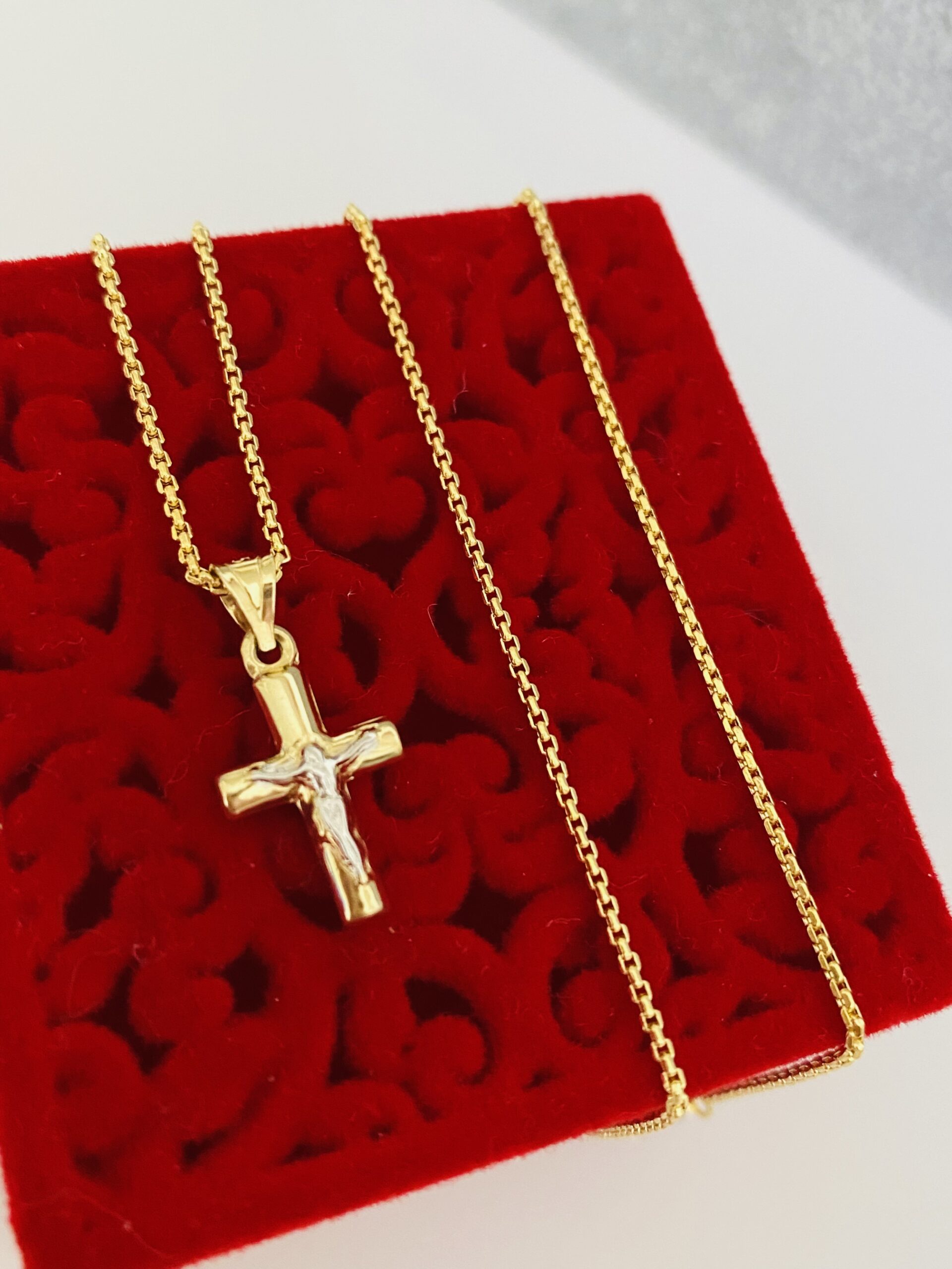 14k GOLD NECKLACE 4208A