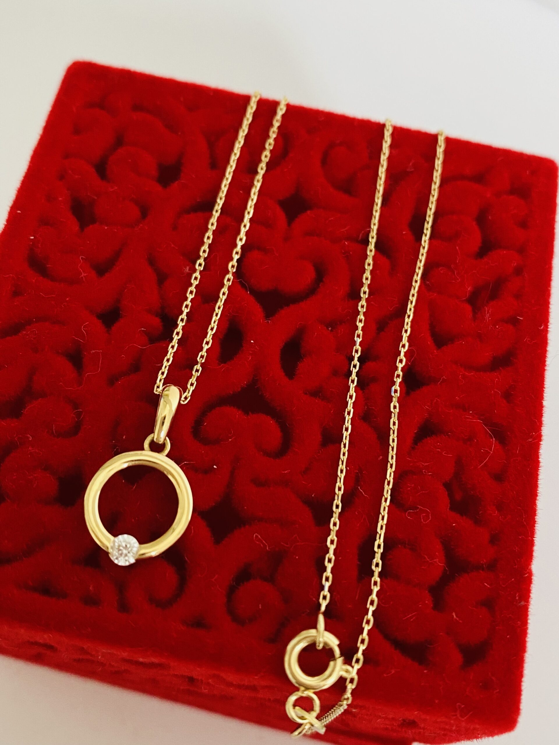 14k GOLD NECKLACE J733