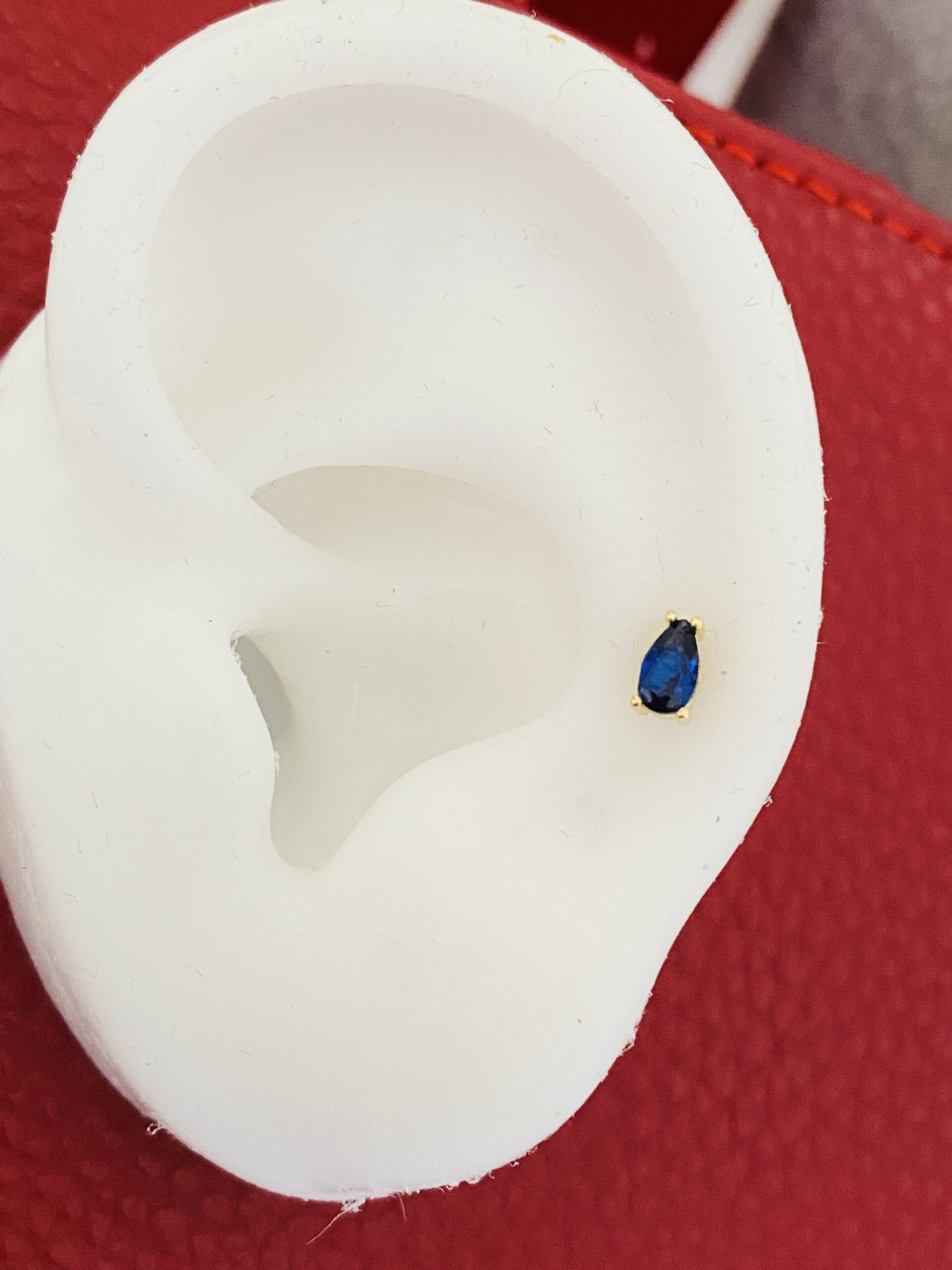 14k gold earrings pierce GO45