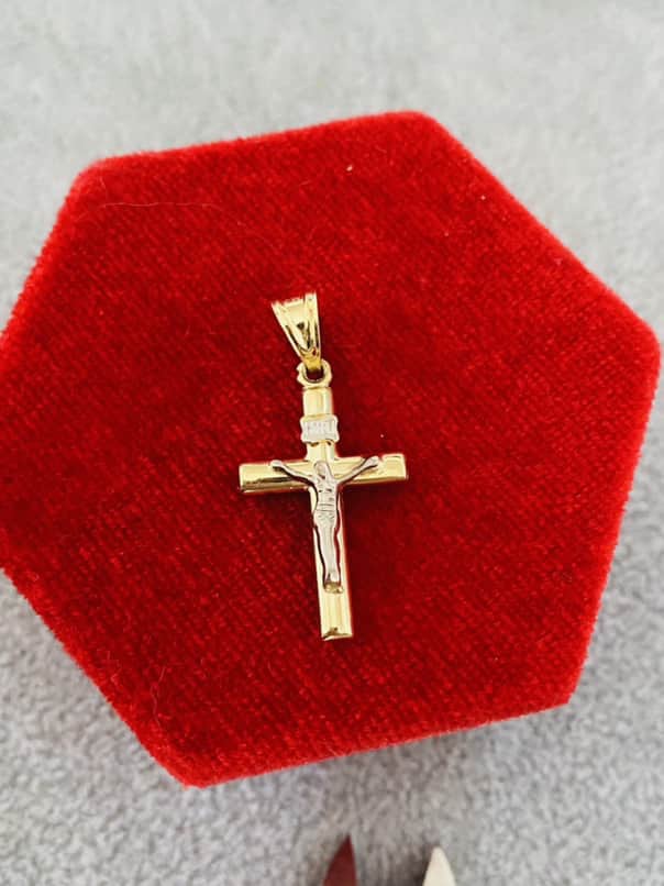 14k gold cross pendant DEBR6