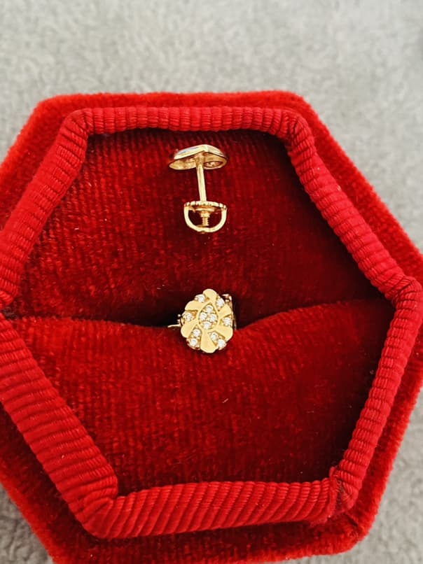 14k Gold NEW SCREW DCM126