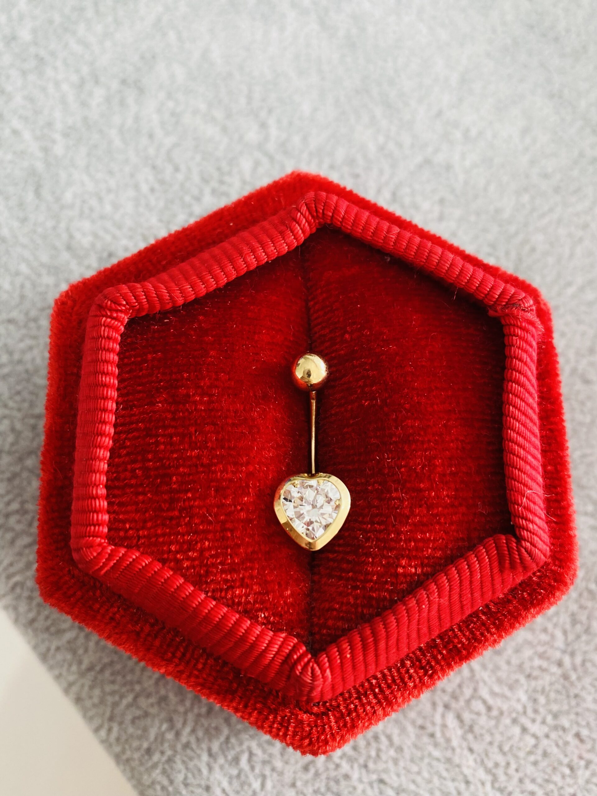 14k Gold belly piercing BST8