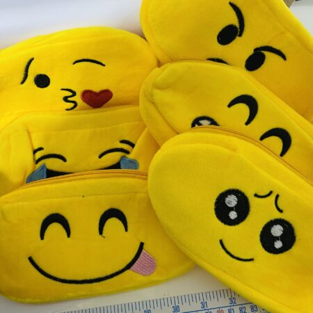 Yellow Pencil Case , randomly pick the smile face “