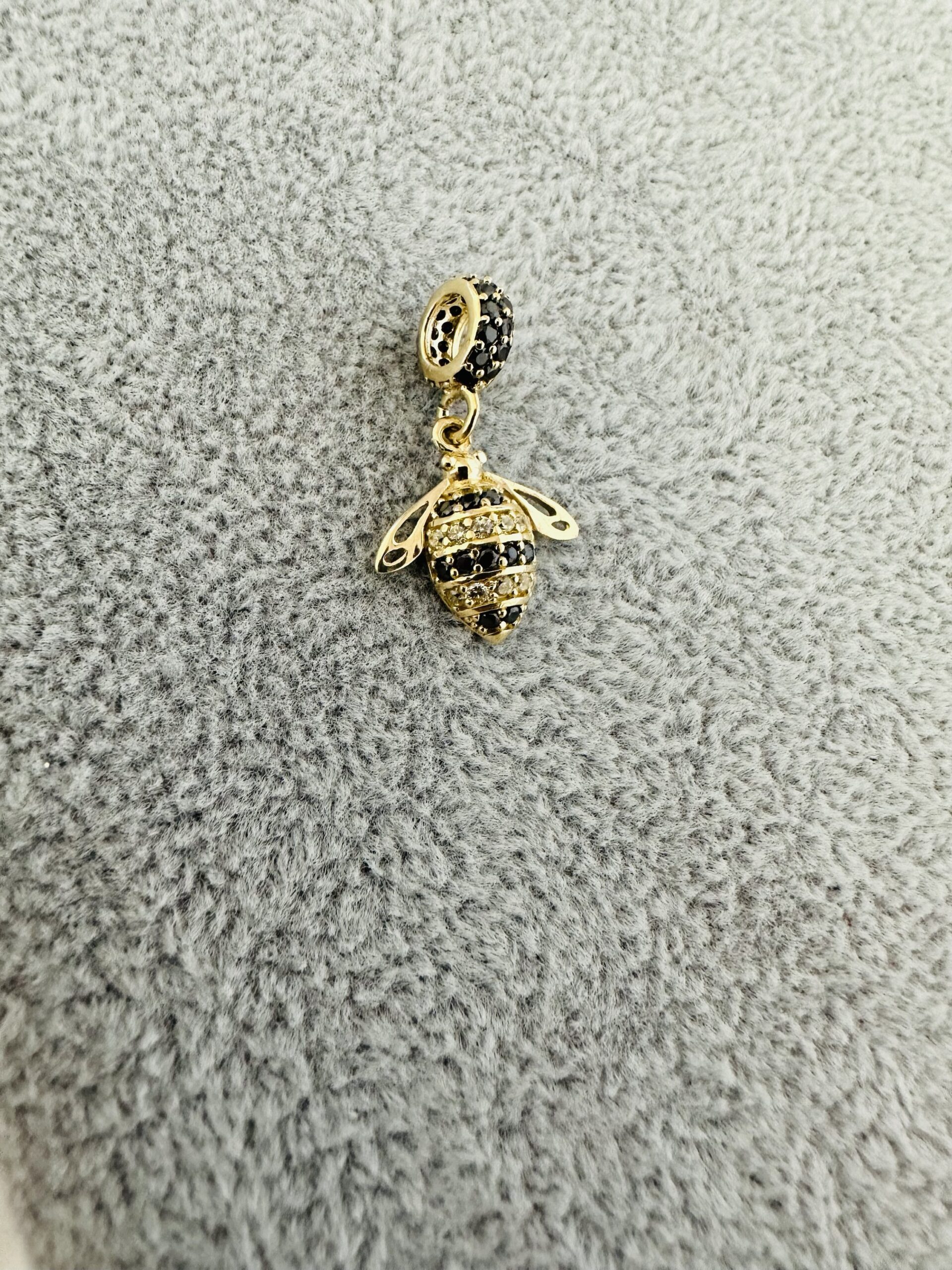 14k gold NEW charm MIZ34a