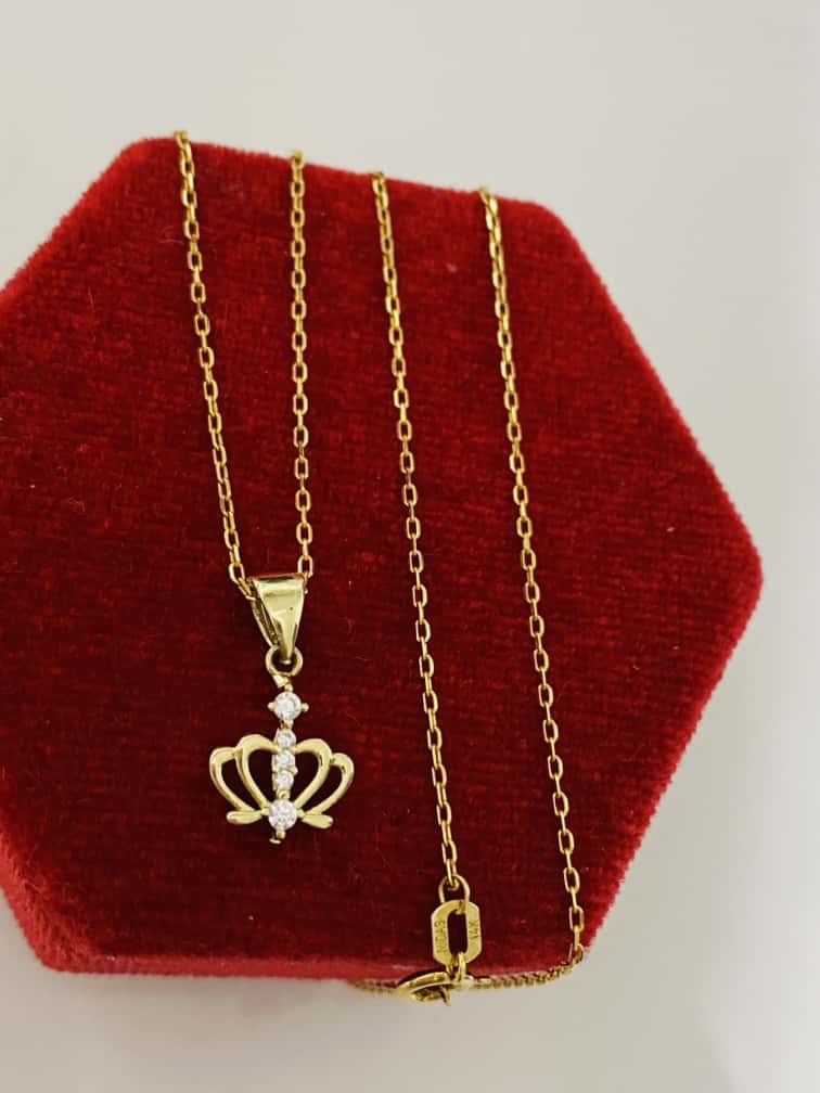 14k gold New Chain and pendant MAIY 30