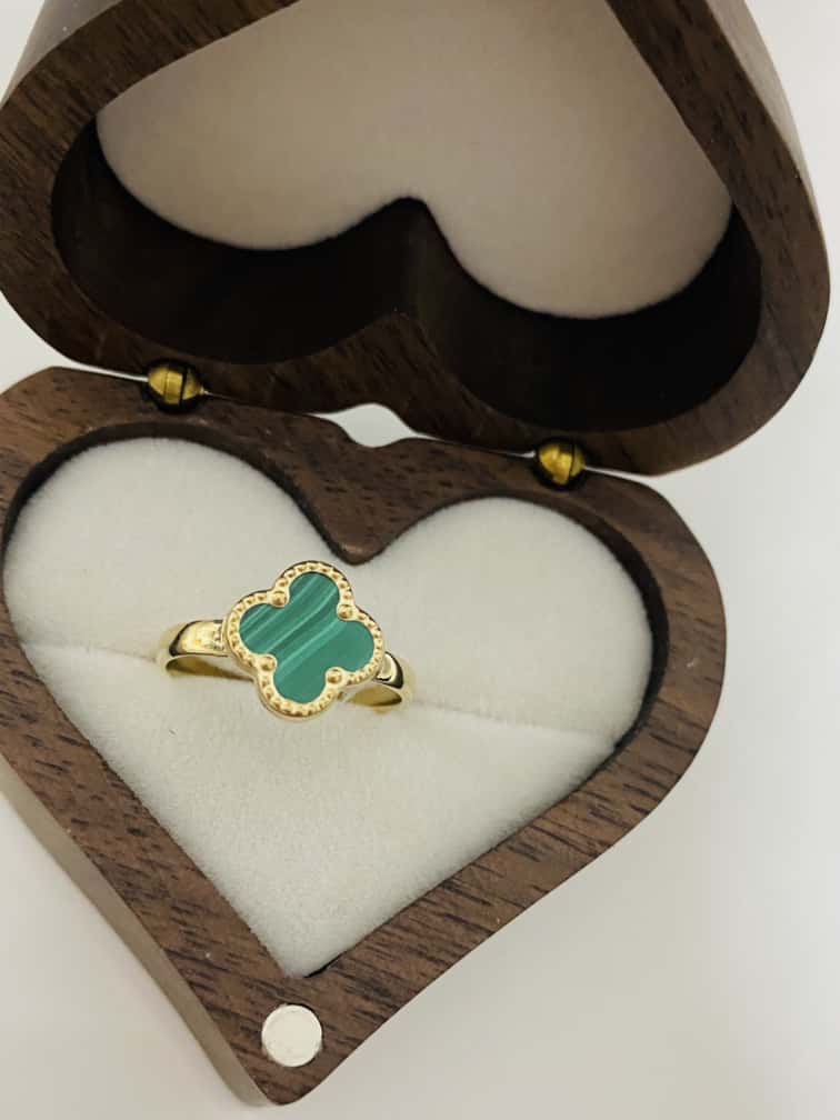 14k gold ring may25 size 11/51/L