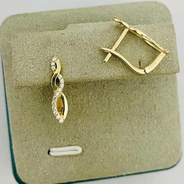 14k gold New earrings 15E0066