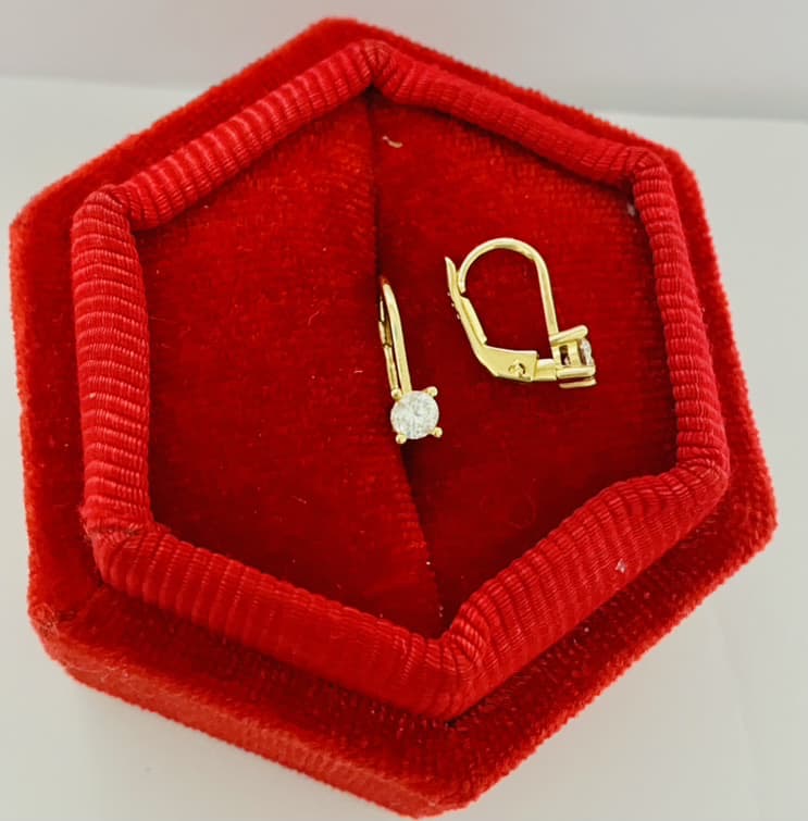 14k gold New earrings 11E00268