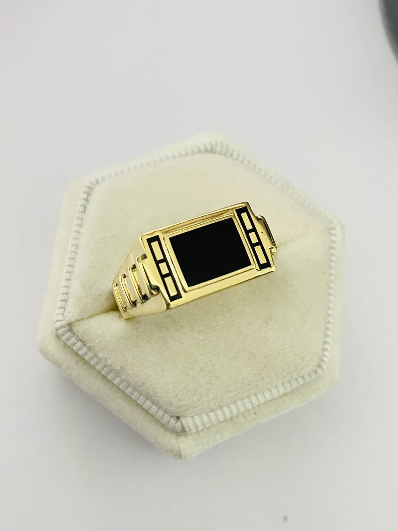 14k gold ring MAC025 size 22/62/U