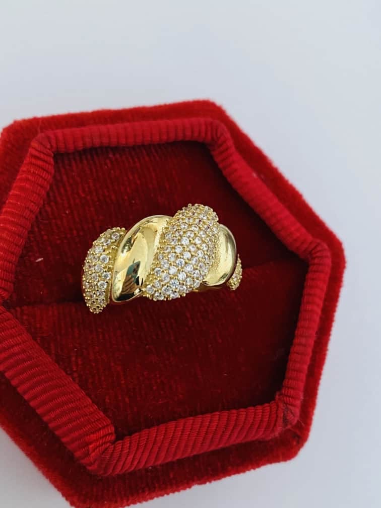 14k gold ring size 12/52/M JNRE2513