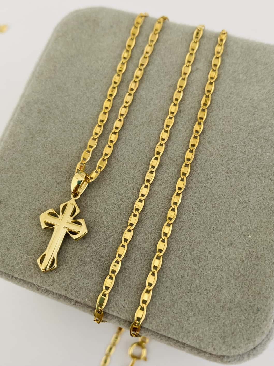 14k gold 55cm necklace 25-Mai-01