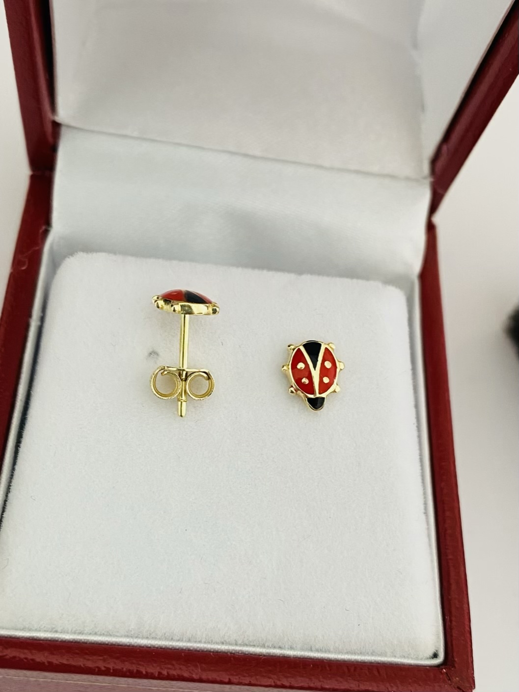 14k gold earrings New stock INE256