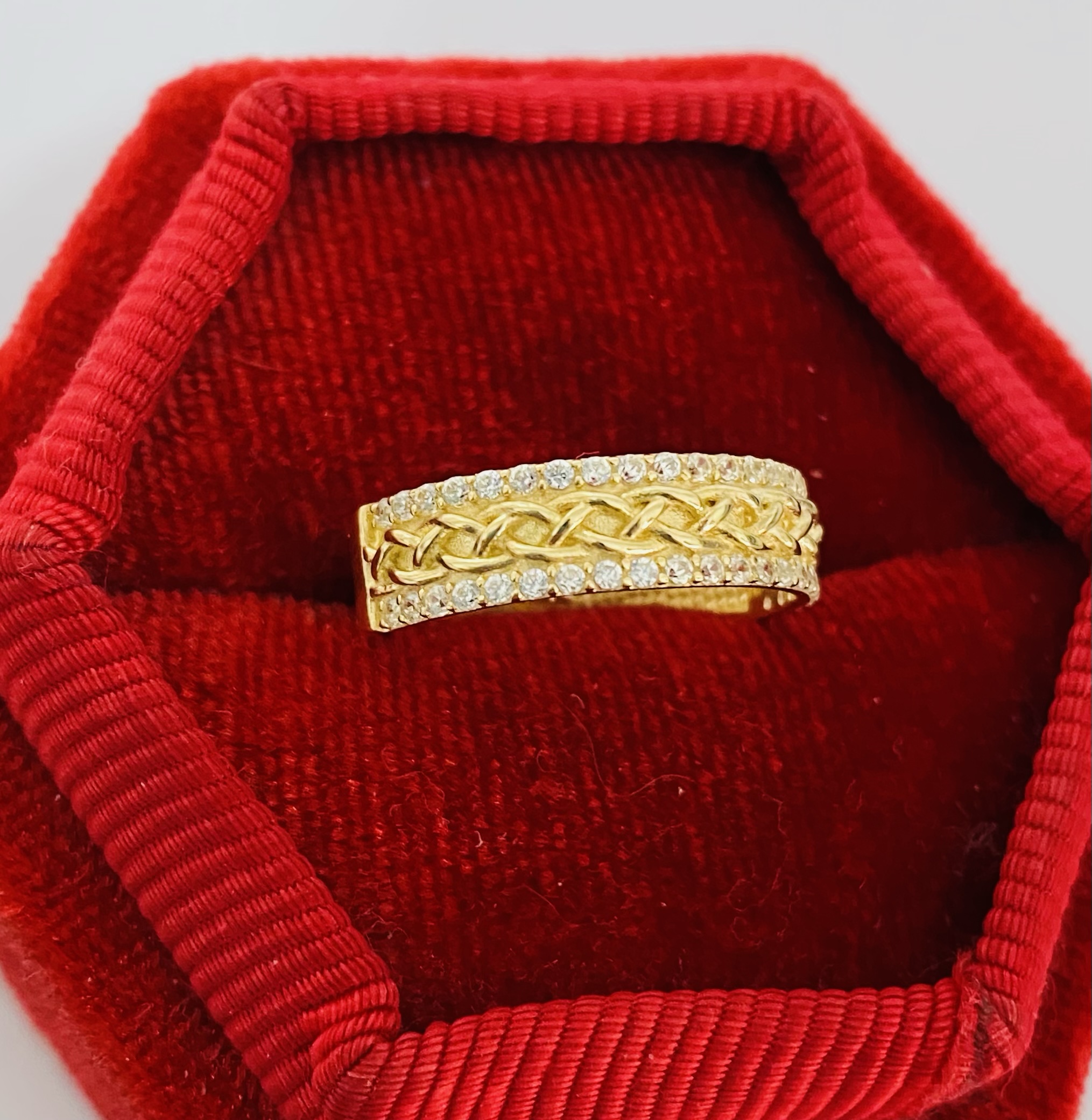 14k gold NEW ring 15R0055
