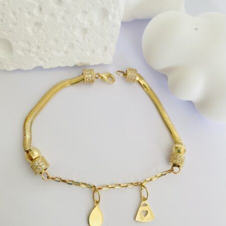14k Gold NEW bracelet Aug01
