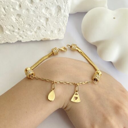 14k Gold NEW bracelet Aug01