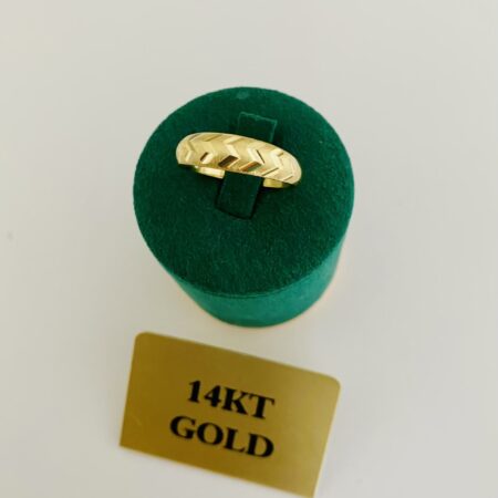 14k ring 25STP-025 size  20/60/S