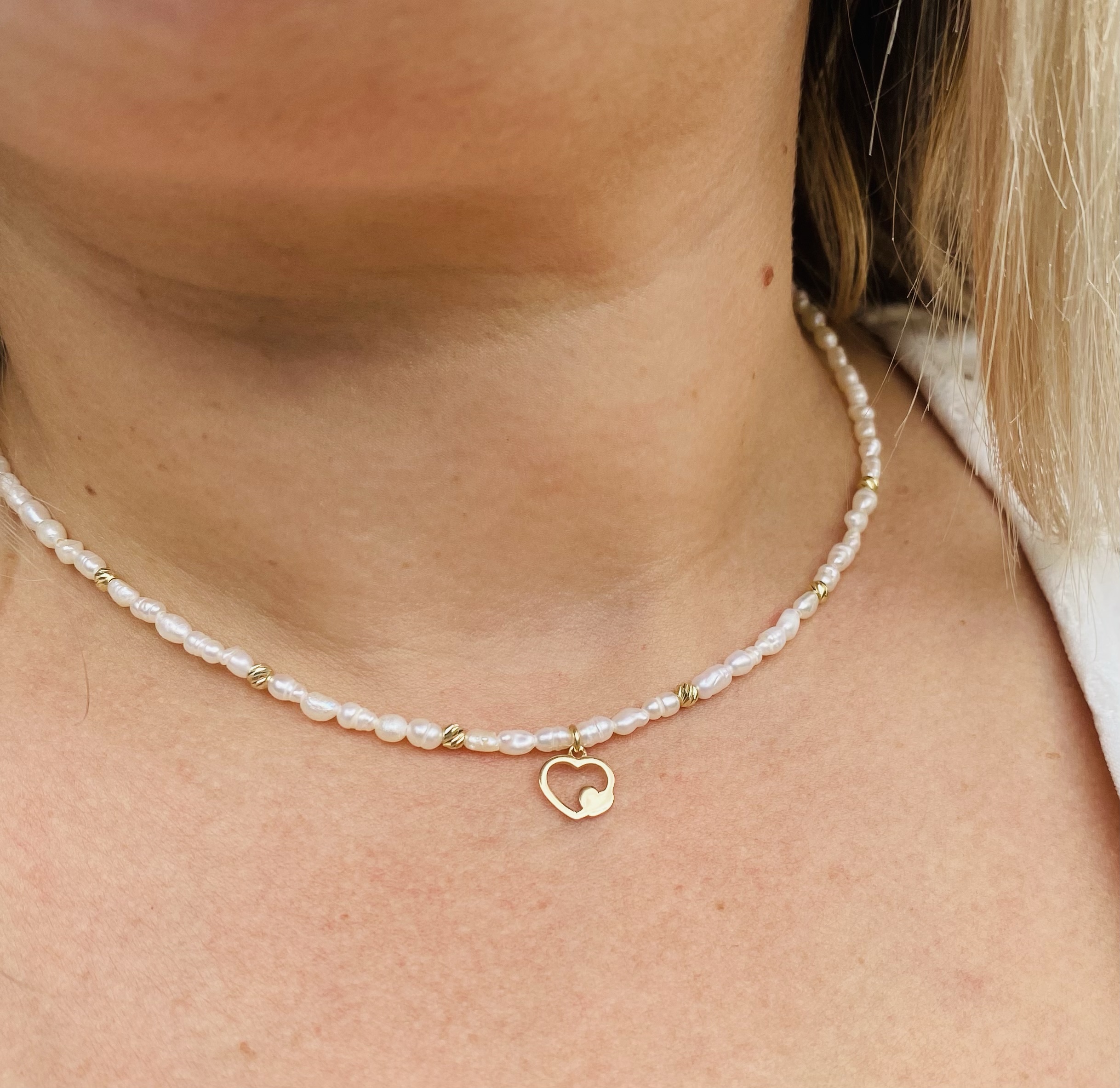 New 14k gold beads 3mm and freshwater culture Perls 4mm / 38cm