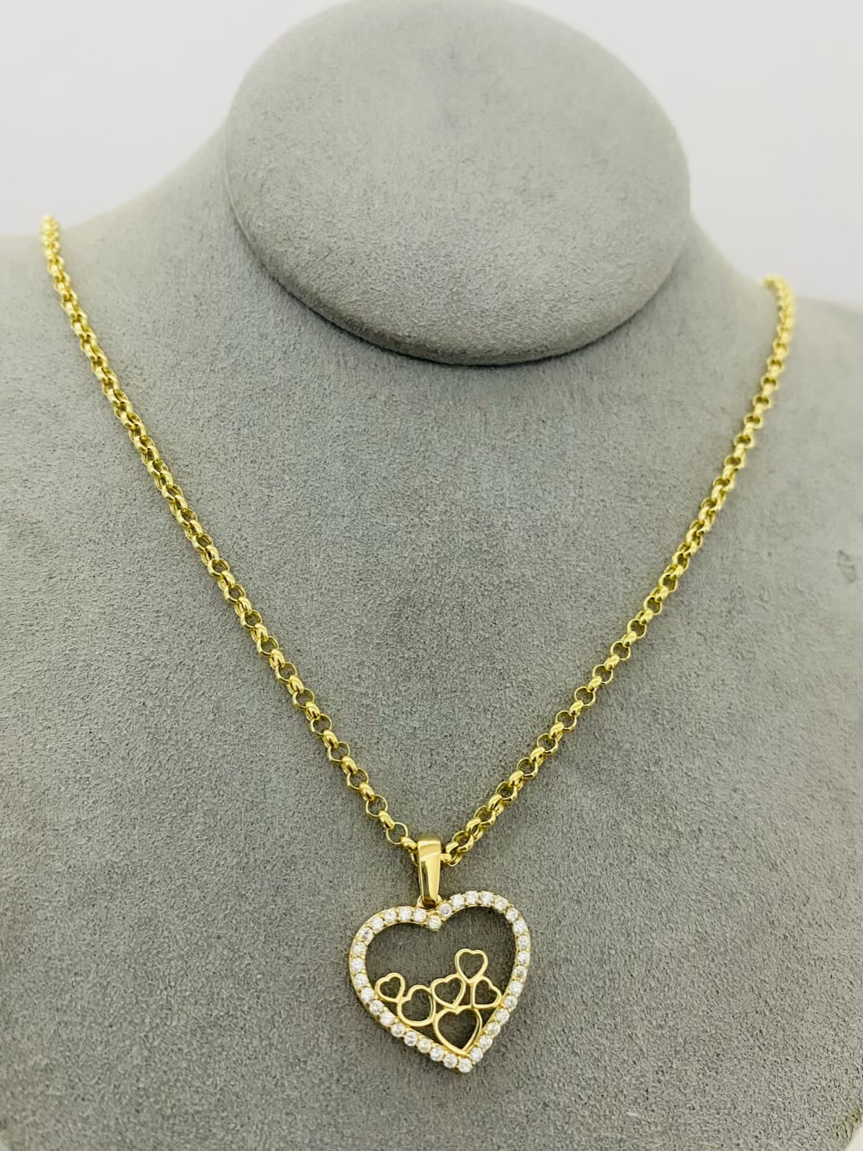 14k gold Chain and Pendant 45cm 25OCTB042