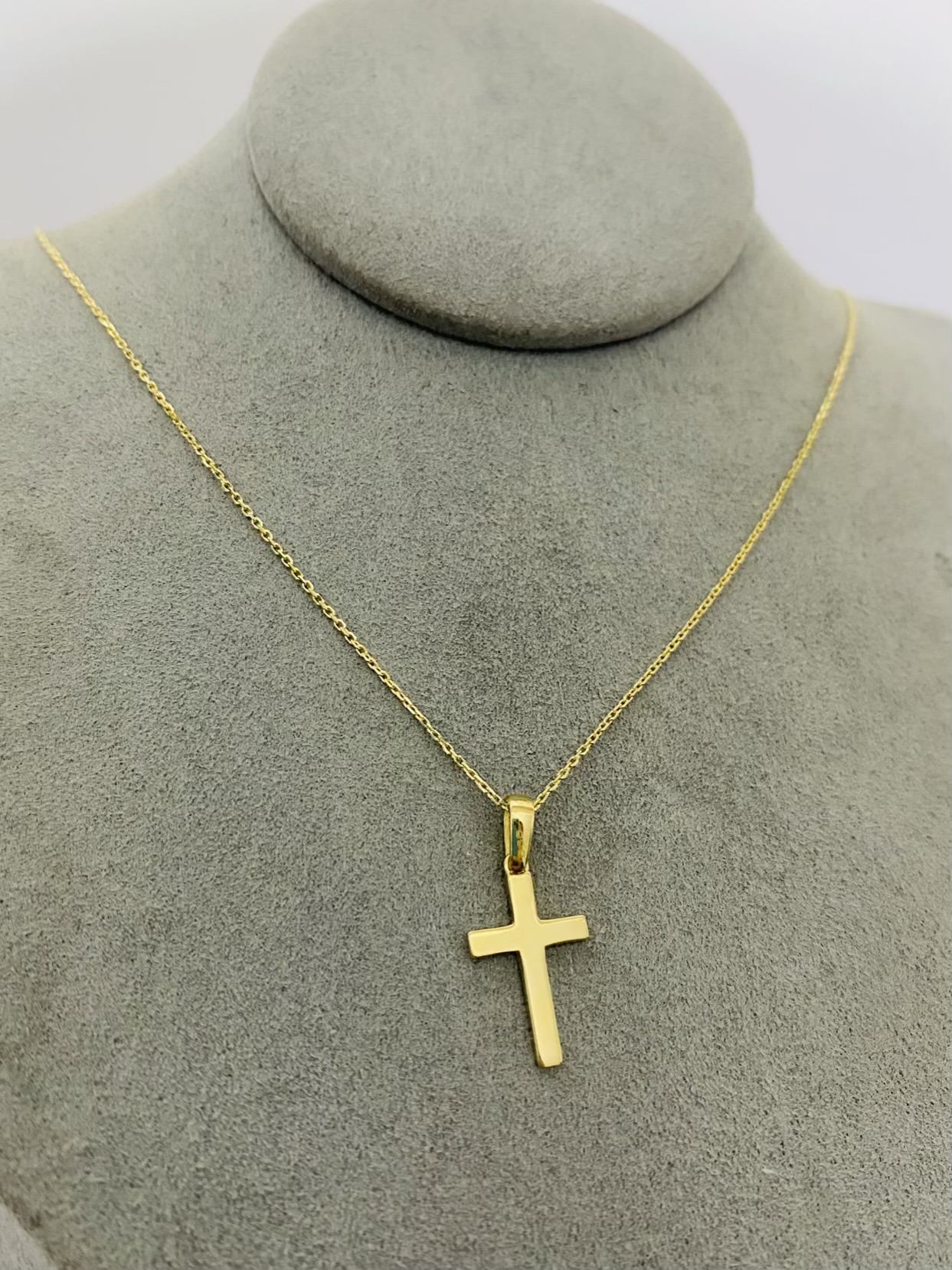 14k gold Chain and Pendant 45cm 25OCTB049