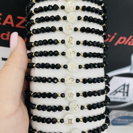 Zodiac Shell pendant and 14k gold 2.5mm beads x4