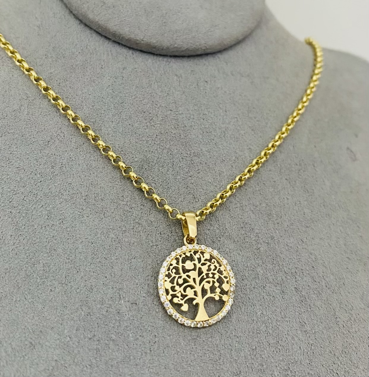 14k gold Chain and Pendant 50cm 25OCTB110