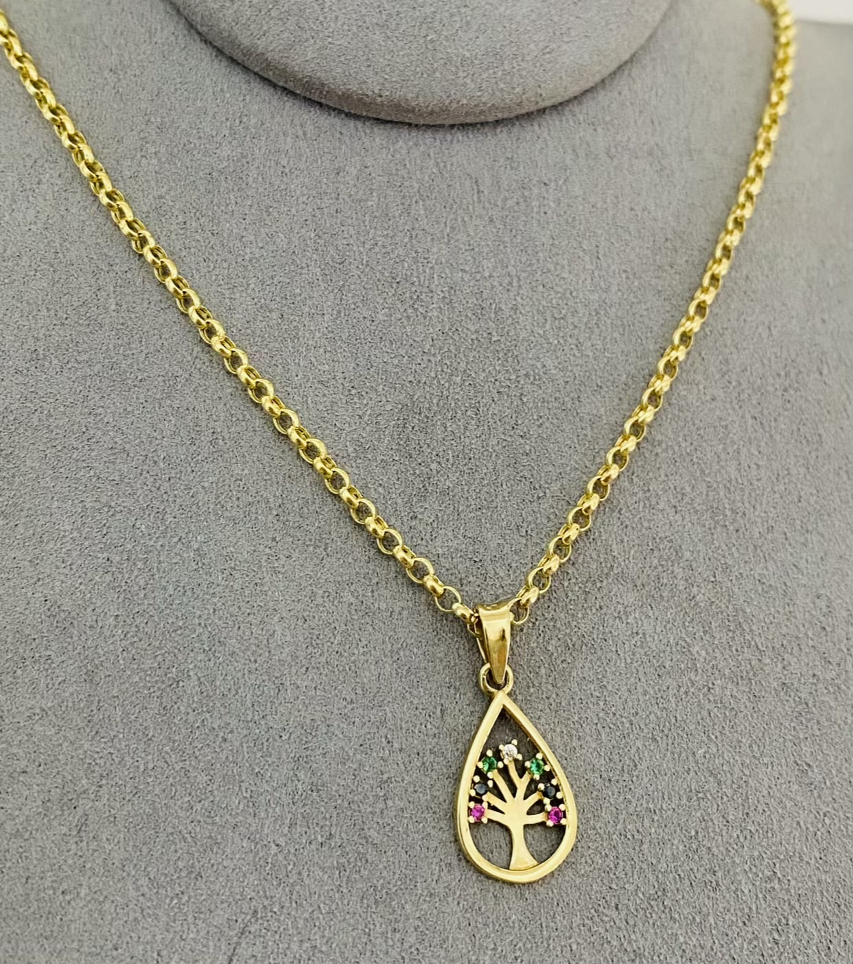 14k gold Chain and Pendant 45cm 25OCTB123