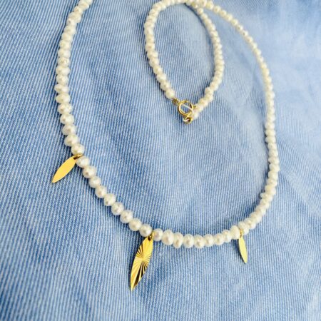 New model 3 pendant  14k gold and 3mm Perls 40cm