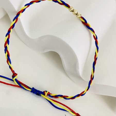 Romania string bracelet with 3 beads on 14k gold
