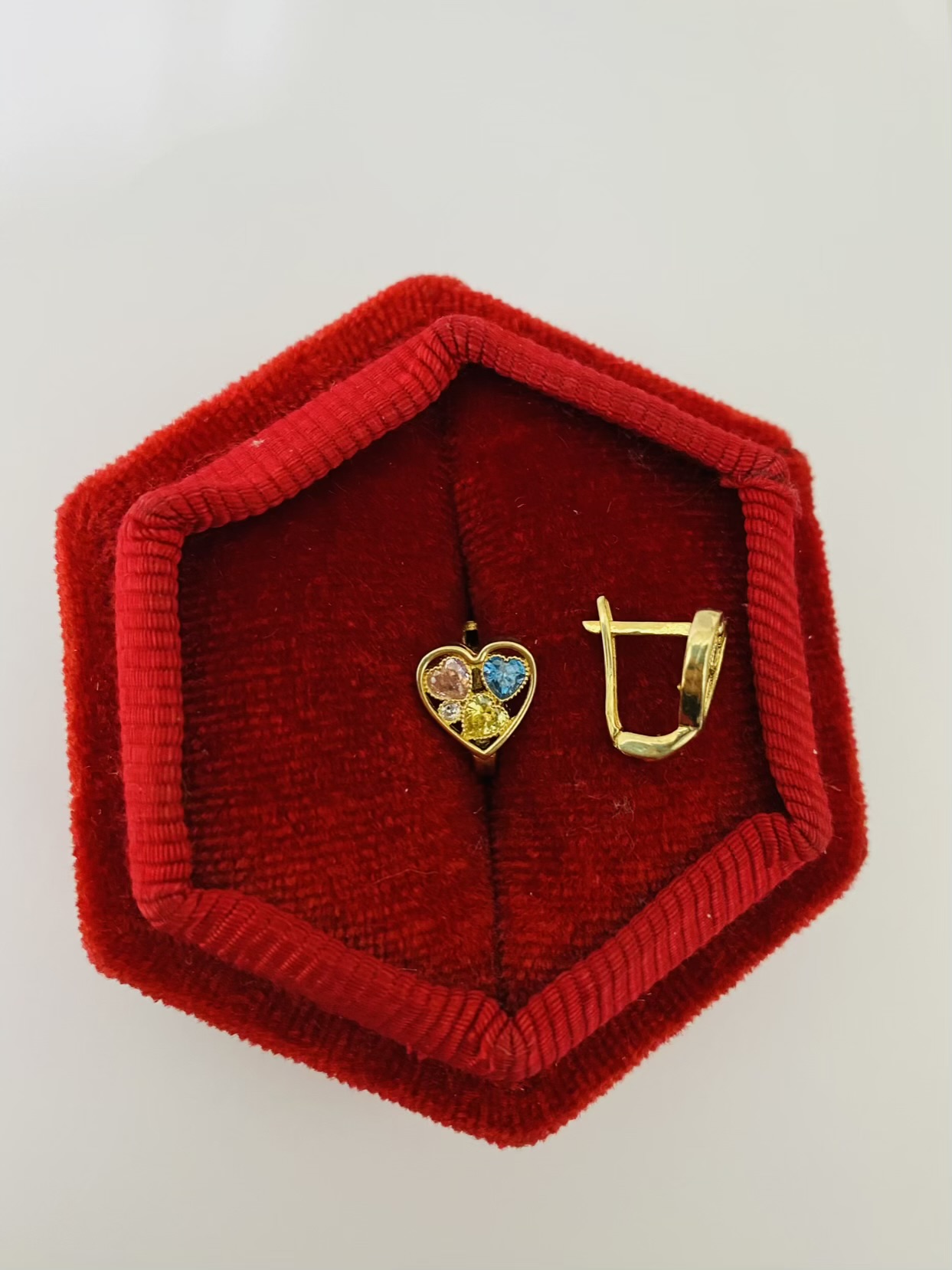 14k gold Earrings 25NOV71