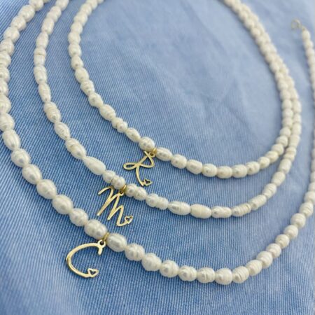 5mm freshwater perls with 14k gold letter CL10