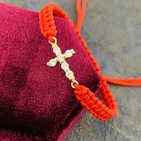 14k gold 3mm  beads and   Red string  and 4mm beads HM100DA6