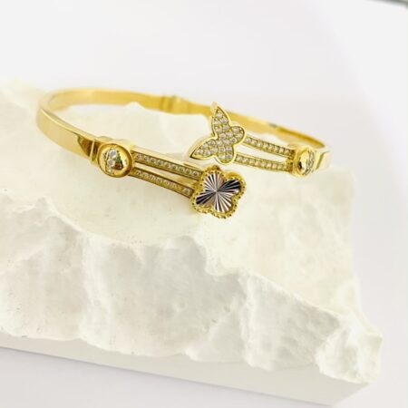 Stunning 14k gold bracelet 26APR56