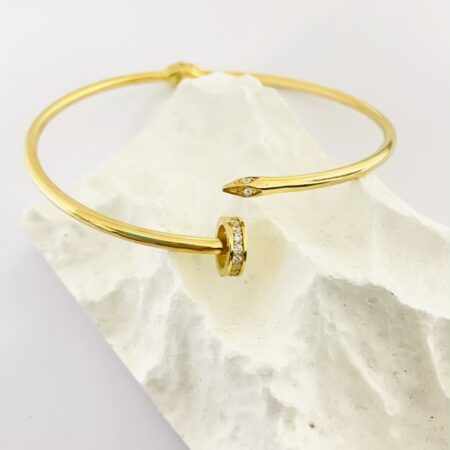 Stunning 14k gold bracelet 26APR57