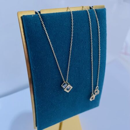 Fine 14k gold necklace  26APL00-10