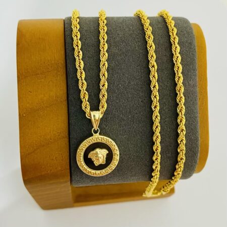 14k  gold  Chain and Pendant AND09