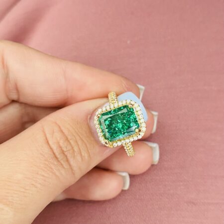 14k gold ring green stone1  size 14/54/N and 3.55g