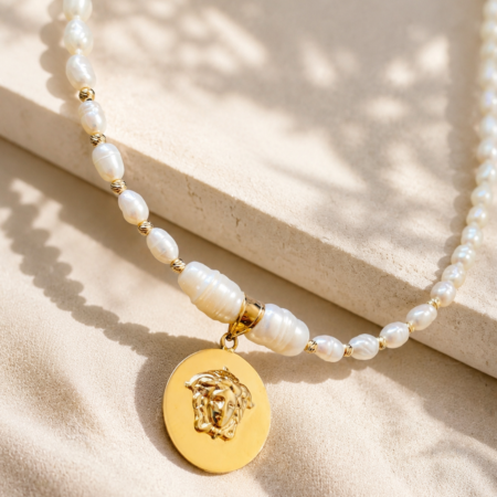 45cm Freshwater pearls  and 14k gold pendant 15mm and 2mm beads