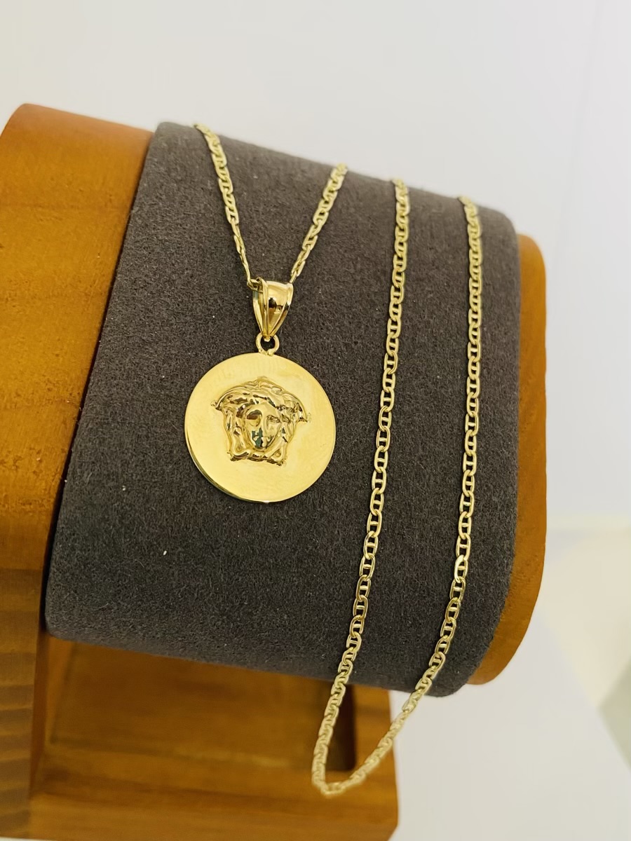 Fine 14k gold chain and pendant 45cm JUN066