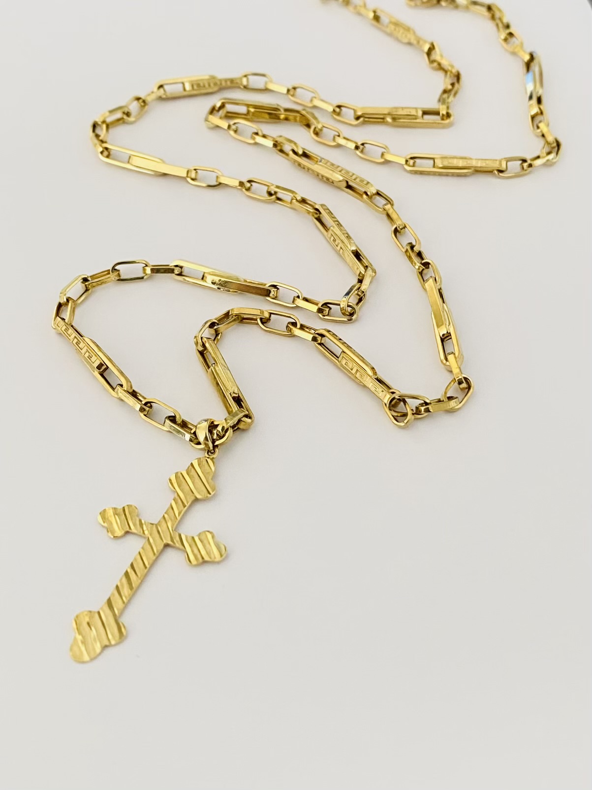 Fine 14k gold necklace 26JLY-05