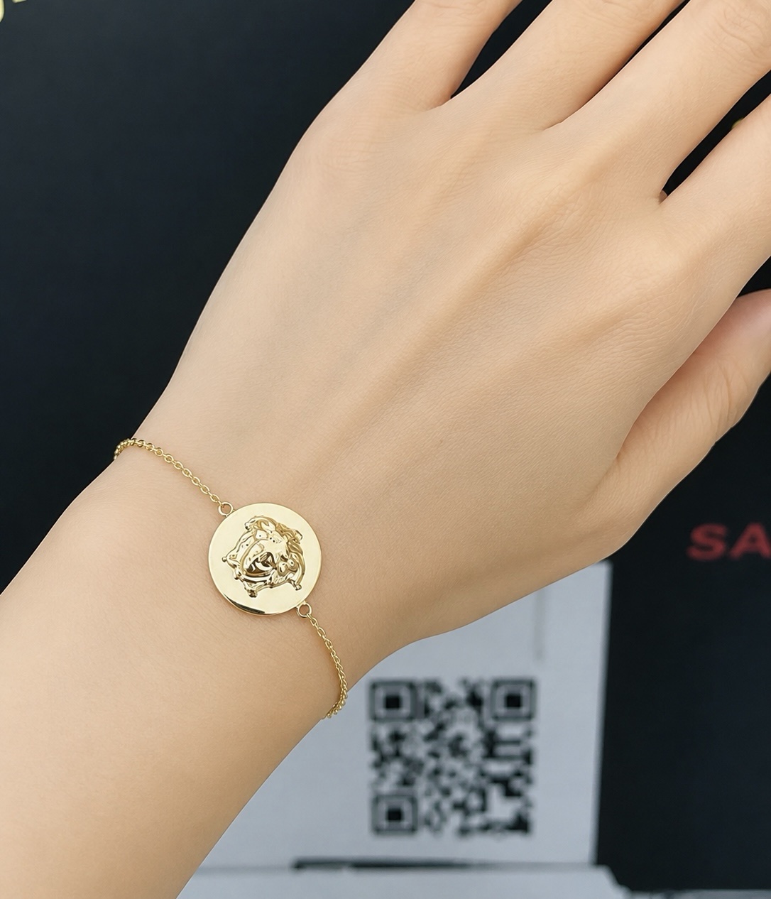 14k gold 15mm round Medusa pendant bracelet